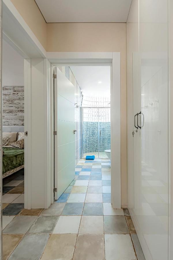 Luxury Two-Bedroom Apartment Four Seasons アデヘ エクステリア 写真